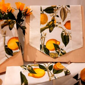 Lemon print Table Runner